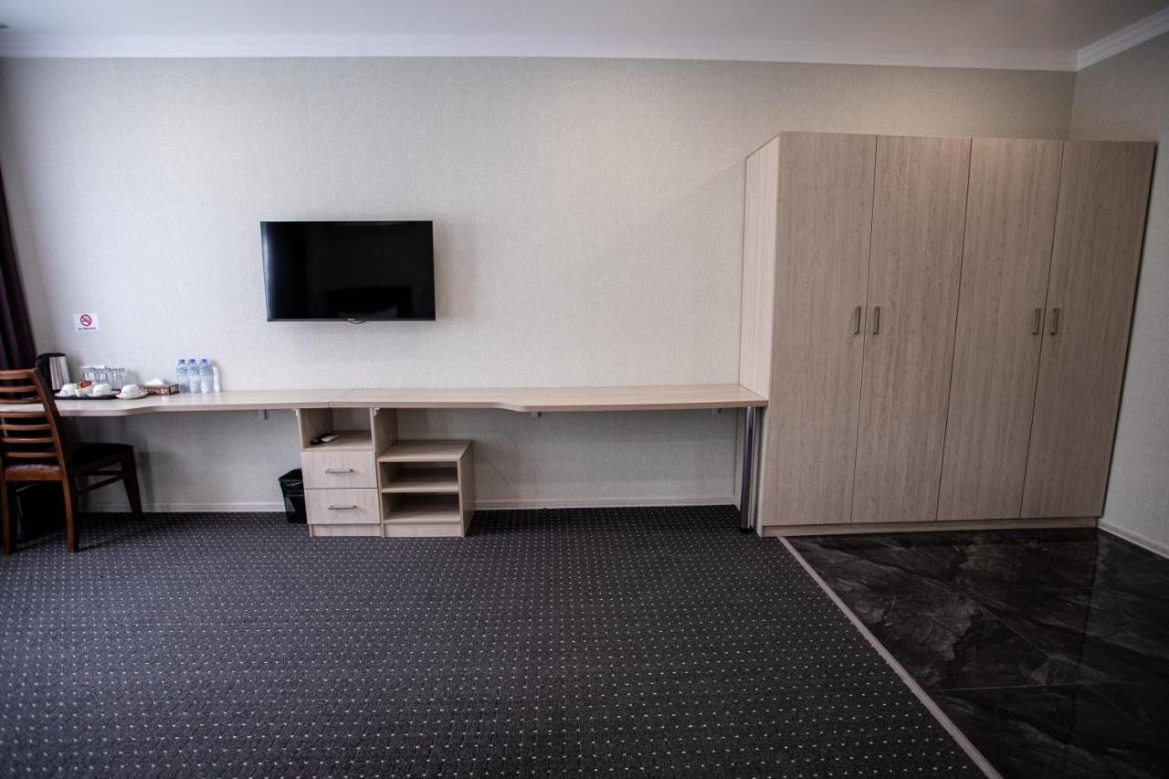 Sharaf Hotel タシュケント エクステリア 写真
