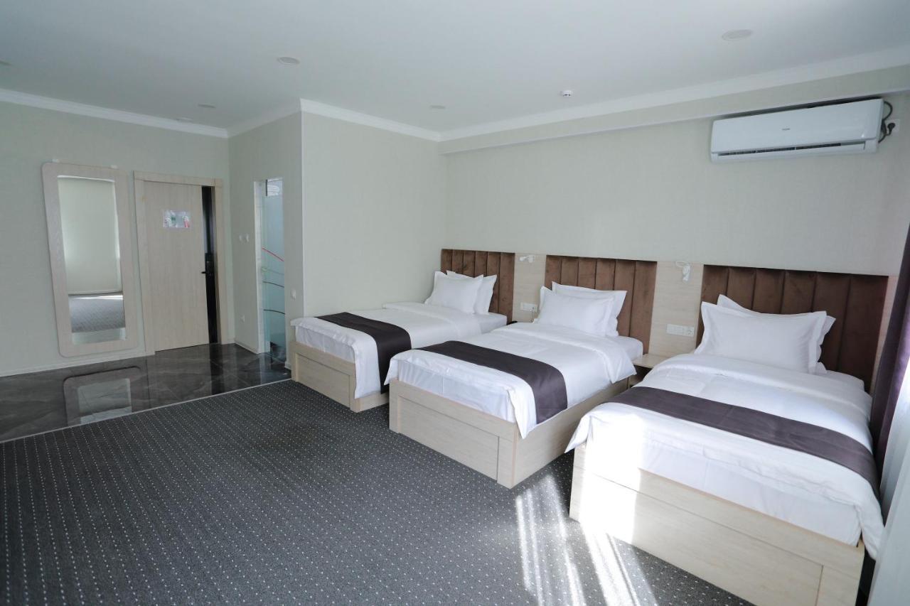 Sharaf Hotel タシュケント エクステリア 写真
